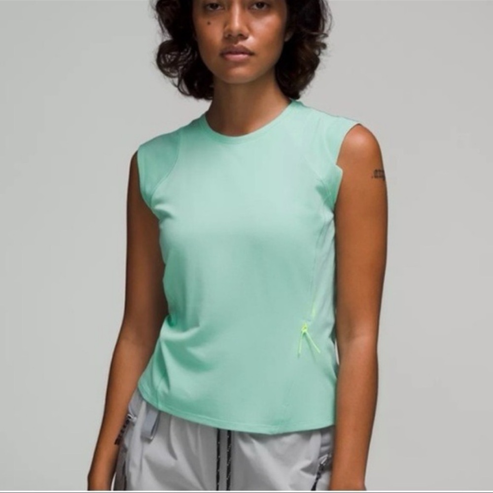 Lululemon Athletic Cap Sleeve Hiking Top Size 4